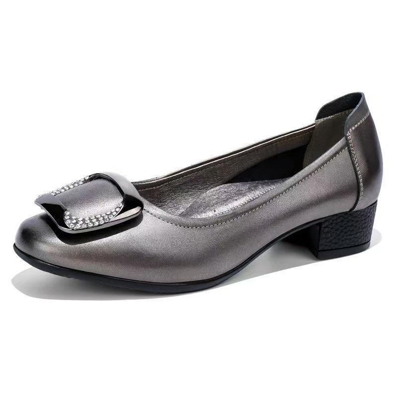 Spring and summer new women s shoes square buckle breathable retro thick heel large size single shoes fashion love single sandals 40 серый
Spring and summer new women s shoes square buckle breathable retro thick heel large size single shoes fashion love single sandals 40 серый