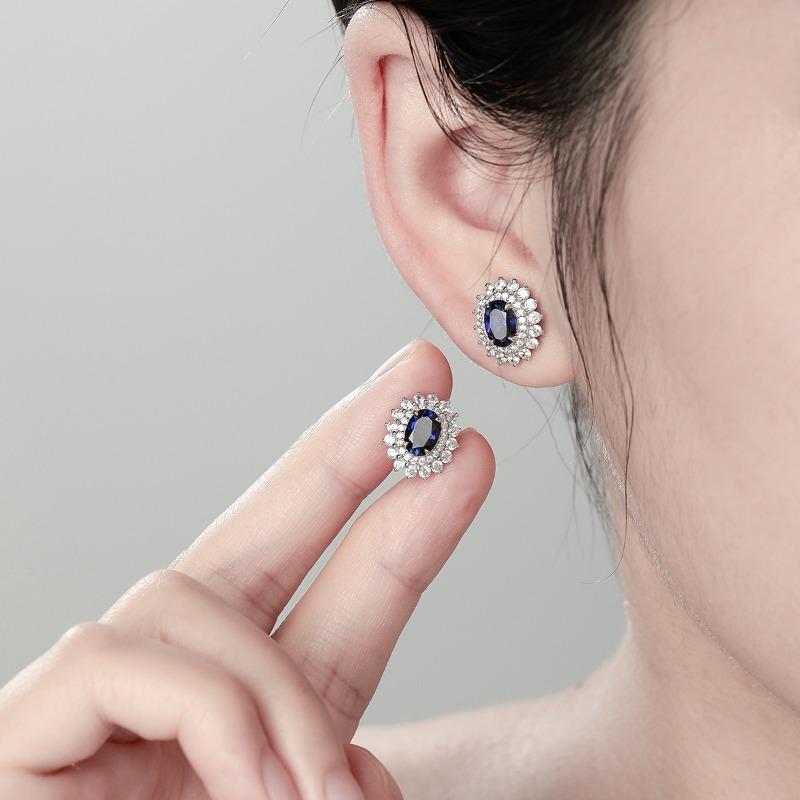 Princess Diana Blue Nurture Royal Blue Sapphire Set S925 Silver Plated Ring Stud Earrings Necklace Ladies s925 sterling silver gold plated
Princess Diana Blue Nurture Royal Blue Sapphire Set S925 Silver Plated Ring Stud Earrings Necklace Ladies s925 sterling silver gold plated