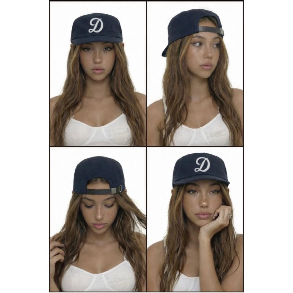 Jennie Worn Deep Fit Pillbox Cap Vintage Check Brown Navy Black Seoul Streetwear Hat Темно-синій
Jennie Worn Deep Fit Pillbox Cap Vintage Check Brown Navy Black Seoul Streetwear Hat Темно-синій