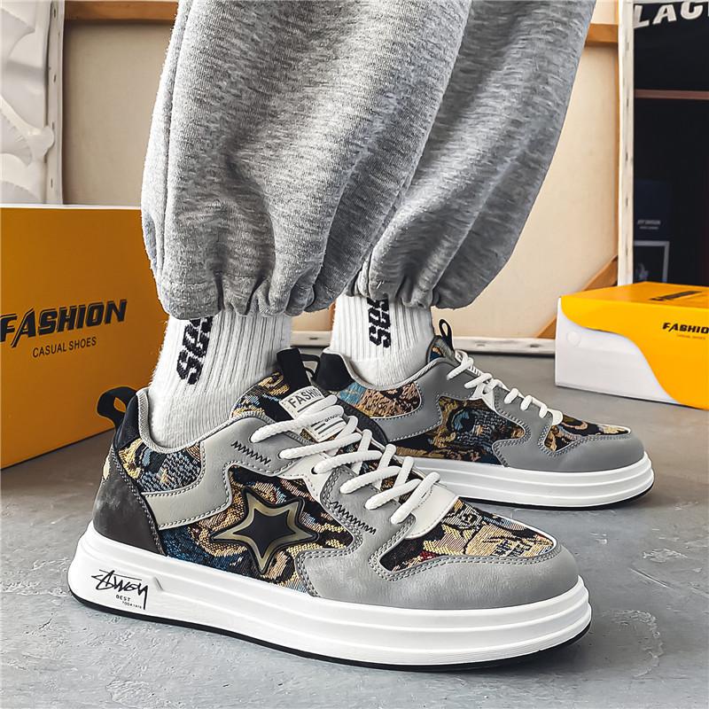 Men s shoes casual skateboard shoes four seasons new breathable flat bottom lace-up sports shoes personalized cartoon trendy shoes men s board shoes 39
Men s shoes casual skateboard shoes four seasons new breathable flat bottom lace-up sports shoes personalized cartoon trendy shoes men s board shoes 39