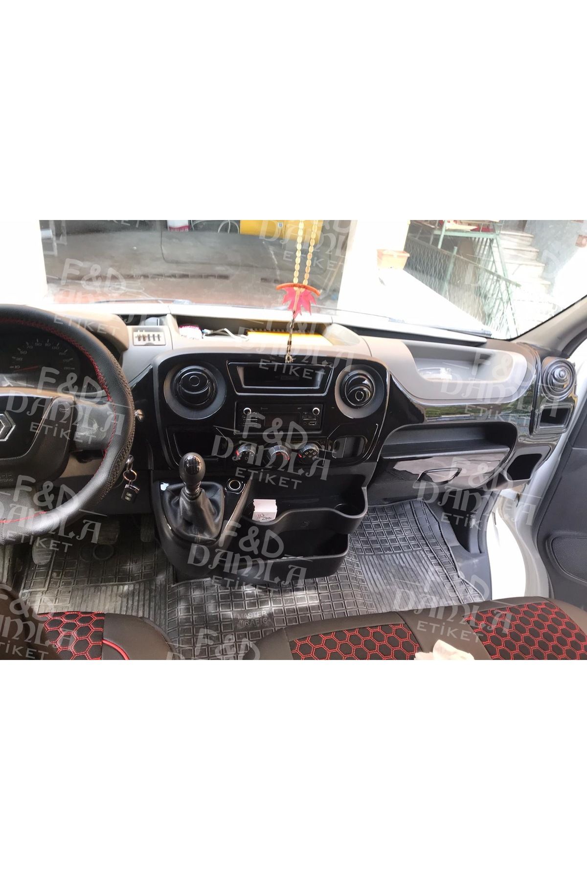 Renault Master 3 Torpido, Konsol, Trim, Göğüs Maun Kaplama Full Set Parlak Siyah Renk
Renault Master 3 Torpido, Konsol, Trim, Göğüs Maun Kaplama Full Set Parlak Siyah Renk
