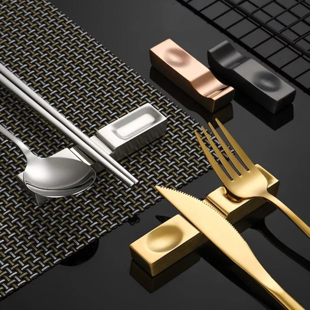 304 Stainless Steel Chopstick Rest Long Strip Tableware Rack New Chopstick Pillow срібний
304 Stainless Steel Chopstick Rest Long Strip Tableware Rack New Chopstick Pillow срібний