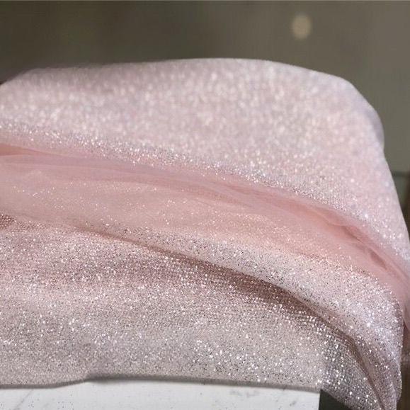 Champagne Pink Shiny Piece Mesh Extra Dense Hot Diamond Spray Gold Mesh Wedding Dress Formal Gown Designer Clothing Fabric 1.3M&1M рожевий
Champagne Pink Shiny Piece Mesh Extra Dense Hot Diamond Spray Gold Mesh Wedding Dress Formal Gown Designer Clothing Fabric 1.3M&1M рожевий