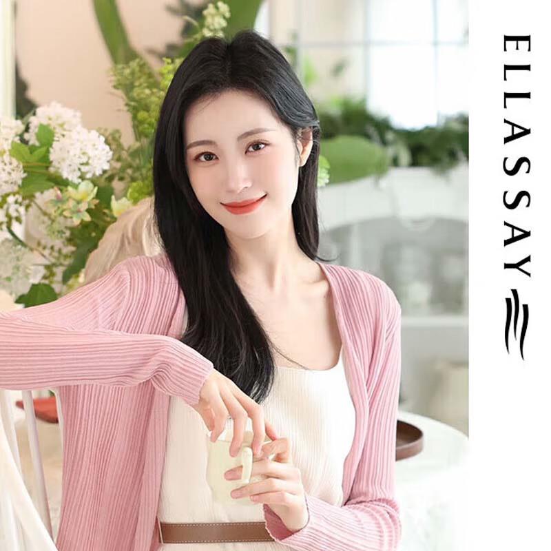ELLASSAY Women s Striped Slim V-Neck Knit Top M
ELLASSAY Women s Striped Slim V-Neck Knit Top M