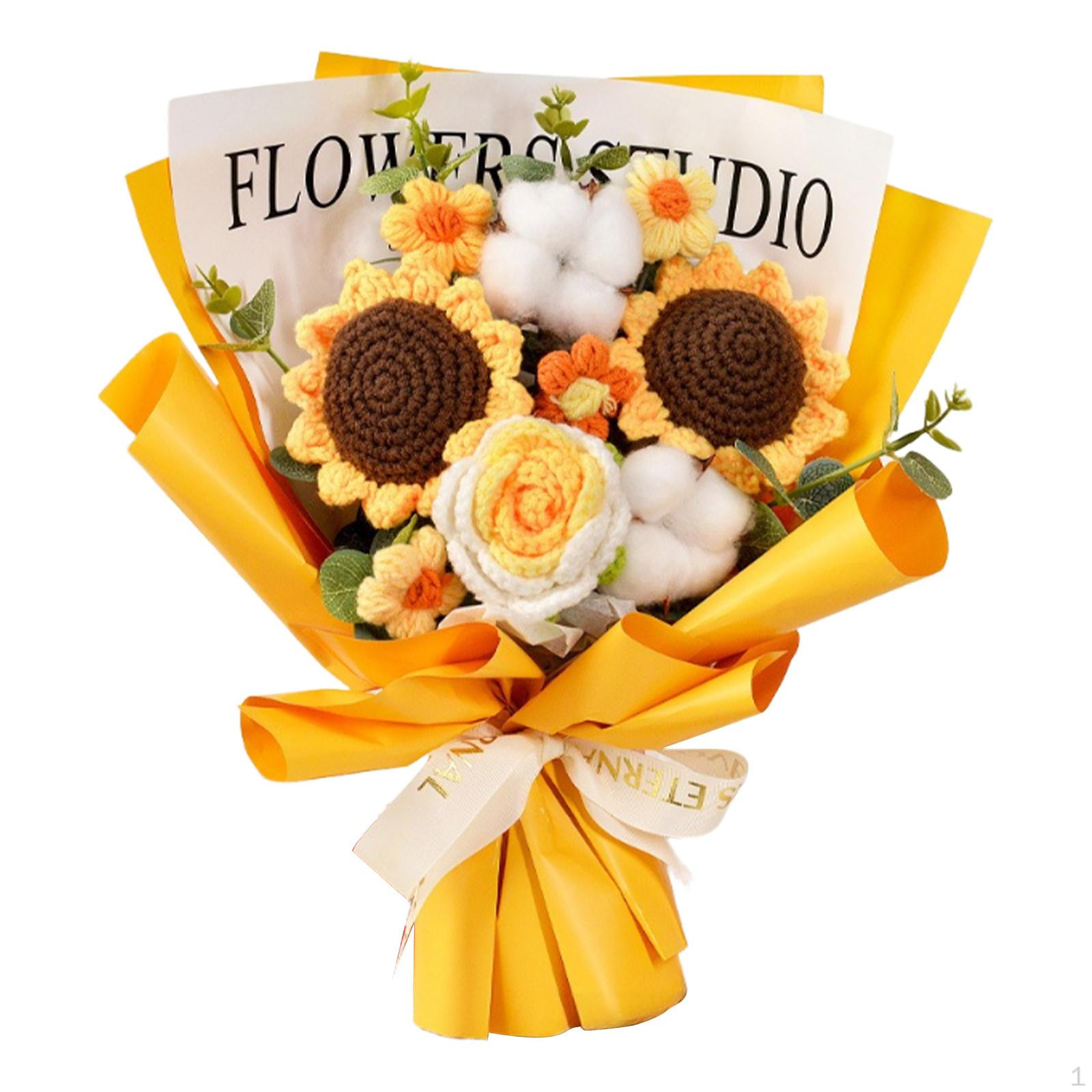Вязаный букет из бонч, сделанный вручную жёлтый
Вязаный букет из бонч, сделанный вручную жёлтый