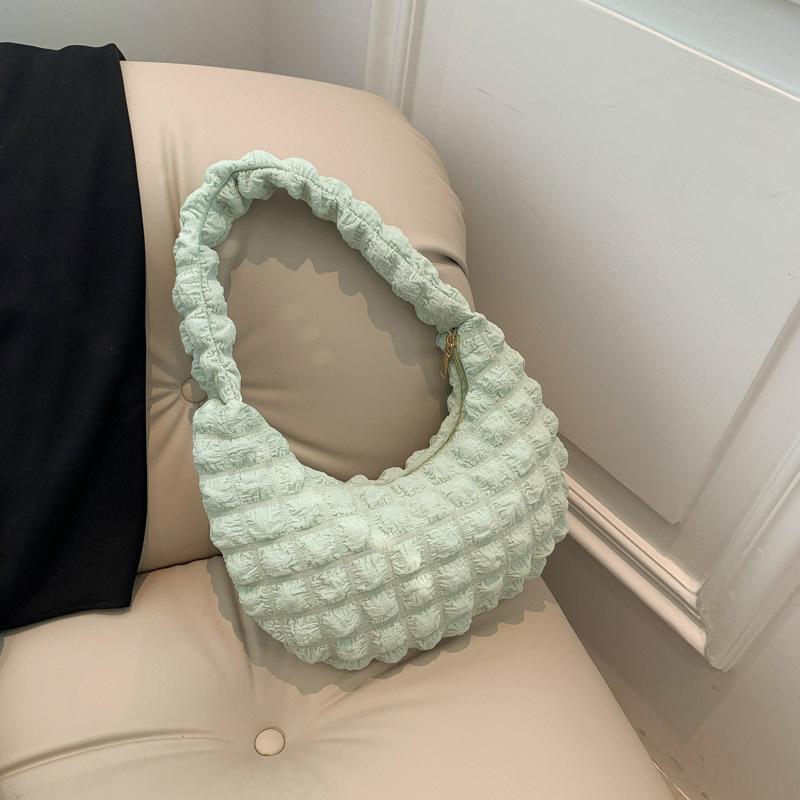 Сумка женская осенняя новая ретро персонализированная сумочка модная сумка под мышкой повседневная дорожная сумка на плечо зелёный
Сумка женская осенняя новая ретро персонализированная сумочка модная сумка под мышкой повседневная дорожная сумка на плечо зелёный