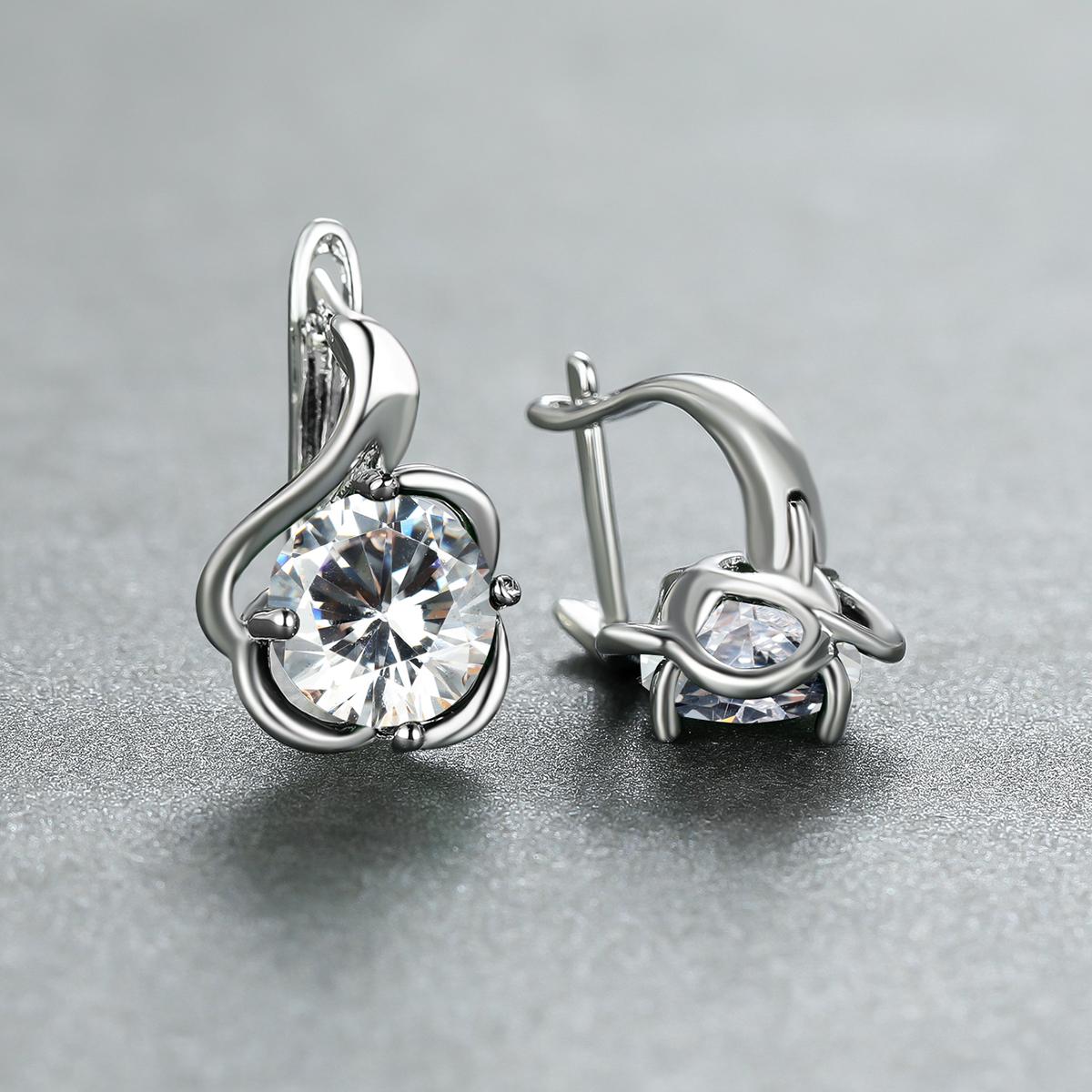 Модные женские туфли цвета розового золота винтажные синие свадебные серьги с голубым камнем женские висячие серьги-кольца серьги-клипсы для ушей ювелирные изделия серебряный/белый
Модные женские туфли цвета розового золота винтажные синие свадебные серьги с голубым камнем женские висячие серьги-кольца серьги-клипсы для ушей ювелирные изделия серебряный/белый