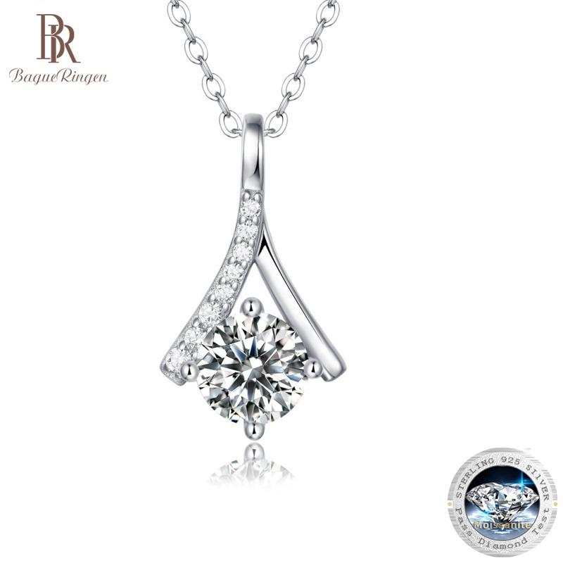 Bague Ringen S925 Серебро с инкрустацией 1 карат Муассанит Королева Тема Простая линия Подвеска Новая цепочка на ключицы Ювелирные изделия
Bague Ringen S925 Серебро с инкрустацией 1 карат Муассанит Королева Тема Простая линия Подвеска Новая цепочка на ключицы Ювелирные изделия