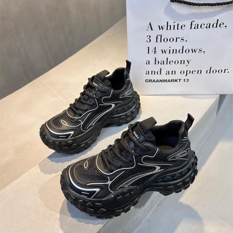 Женские туфли на шинах весна-лето 2025 новая дышащая дуриановая платформа повседневные универсальные увеличивающие рост жареные уличные папины кроссовки 40
Женские туфли на шинах весна-лето 2025 новая дышащая дуриановая платформа повседневные универсальные увеличивающие рост жареные уличные папины кроссовки 40