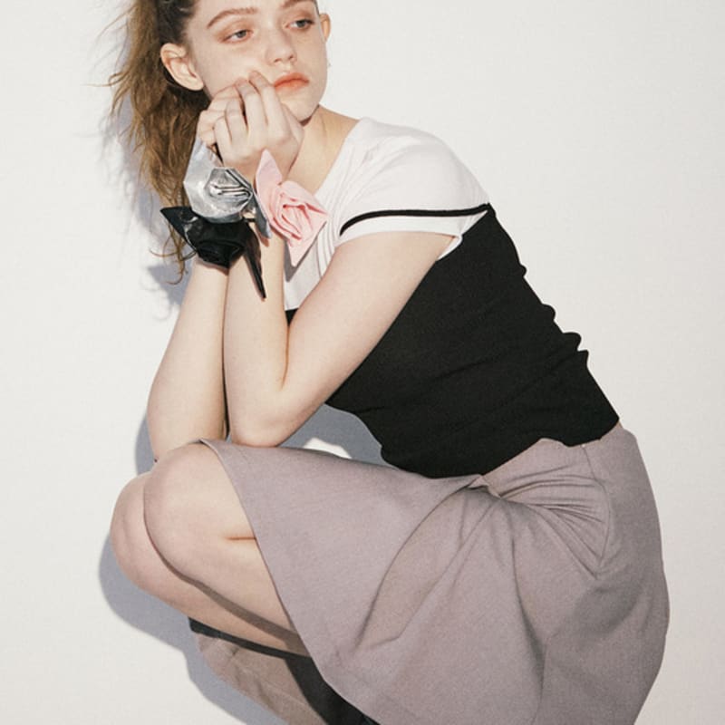 adit Цветок повязка для волос_черный black
adit Цветок повязка для волос_черный black