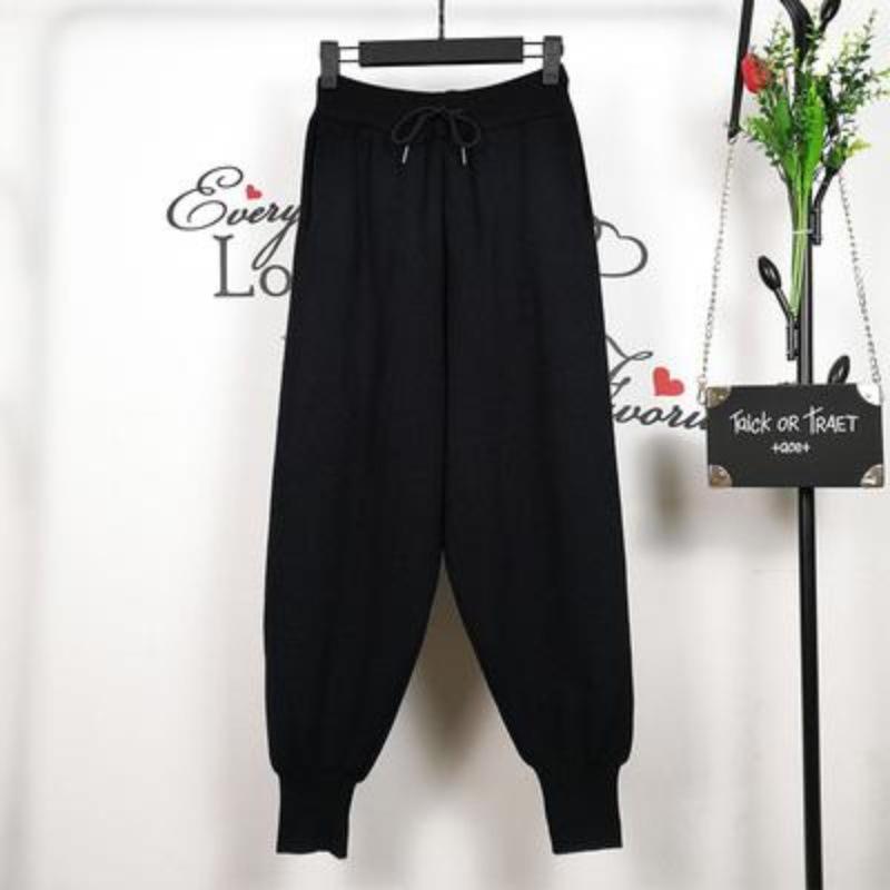 Korean High-Waist Knit Harem Pants for Women Medium
Korean High-Waist Knit Harem Pants for Women Medium