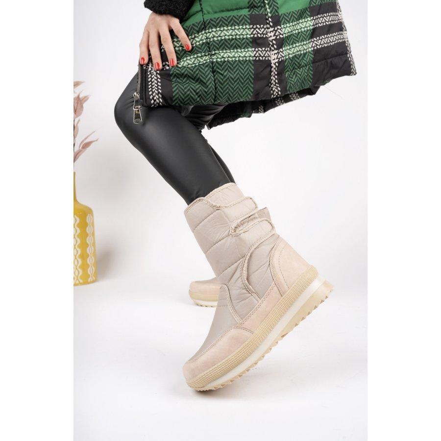 Женские зимние ботинки с термостойкой нескользящей подошвой 34 бежевый
Женские зимние ботинки с термостойкой нескользящей подошвой 34 бежевый