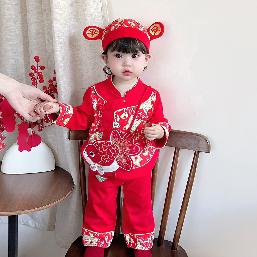Red Tang Suit 2-Piece Set: Children s Festive New Year Outfit in Pure Cotton, Ideal for Spring, Autumn, and First Birthdays. Tag 100
Red Tang Suit 2-Piece Set: Children s Festive New Year Outfit in Pure Cotton, Ideal for Spring, Autumn, and First Birthdays. Tag 100