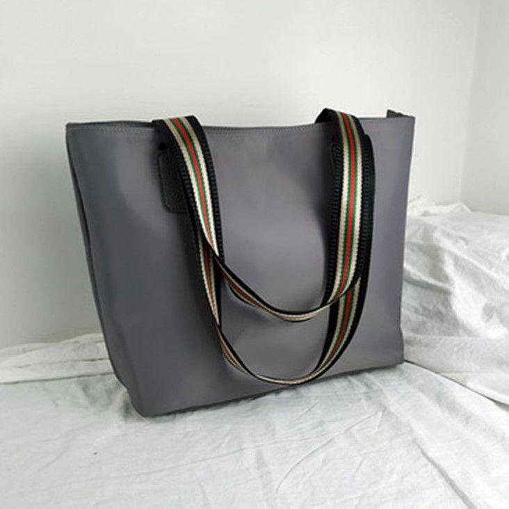 Large Capacity Canvas Work Tote - Fashionable Single Shoulder Bag for Laptop & Books, New Black серый
Large Capacity Canvas Work Tote - Fashionable Single Shoulder Bag for Laptop & Books, New Black серый