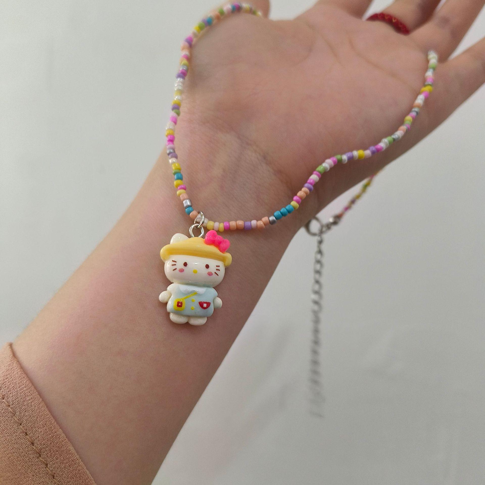 «Красочное летнее ожерелье из бисера»: Свежая, универсальная цепочка на ключицу для уникального образа.
«Красочное летнее ожерелье из бисера»: Свежая, универсальная цепочка на ключицу для уникального образа.