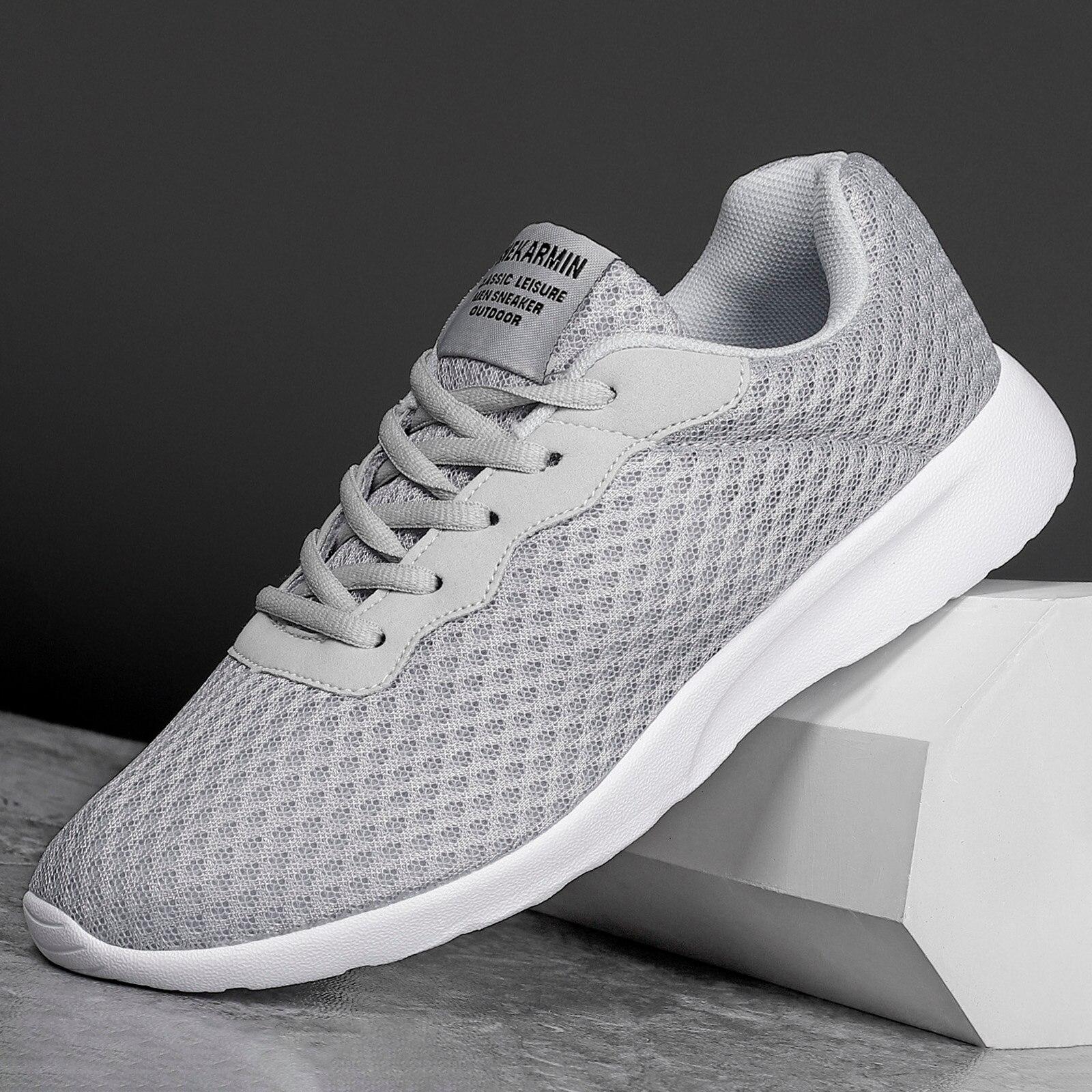 Men Sports Shoes Running Shoes Comfortable Breathable Walking Sneakers For Men Tenis Lightweight 40
Men Sports Shoes Running Shoes Comfortable Breathable Walking Sneakers For Men Tenis Lightweight 40