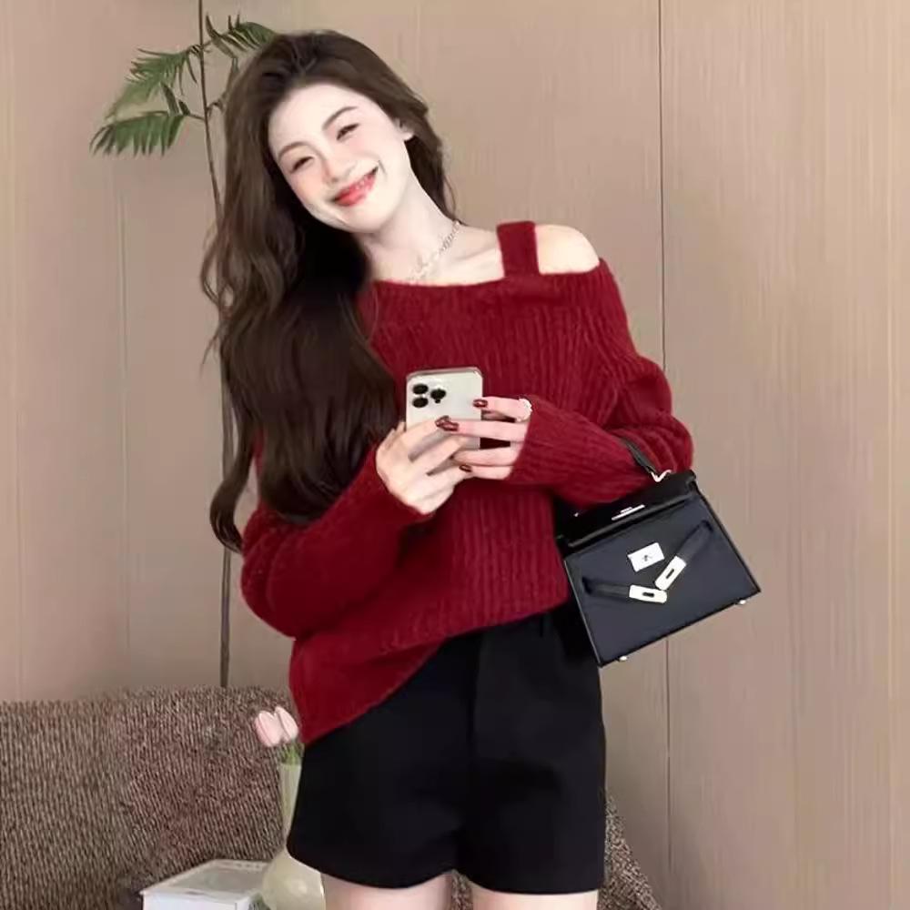 Red Off-Shoulder Sweater for Women - Autumn/Winter 2025 Fashionable Knit Top One Size хакі
Red Off-Shoulder Sweater for Women - Autumn/Winter 2025 Fashionable Knit Top One Size хакі