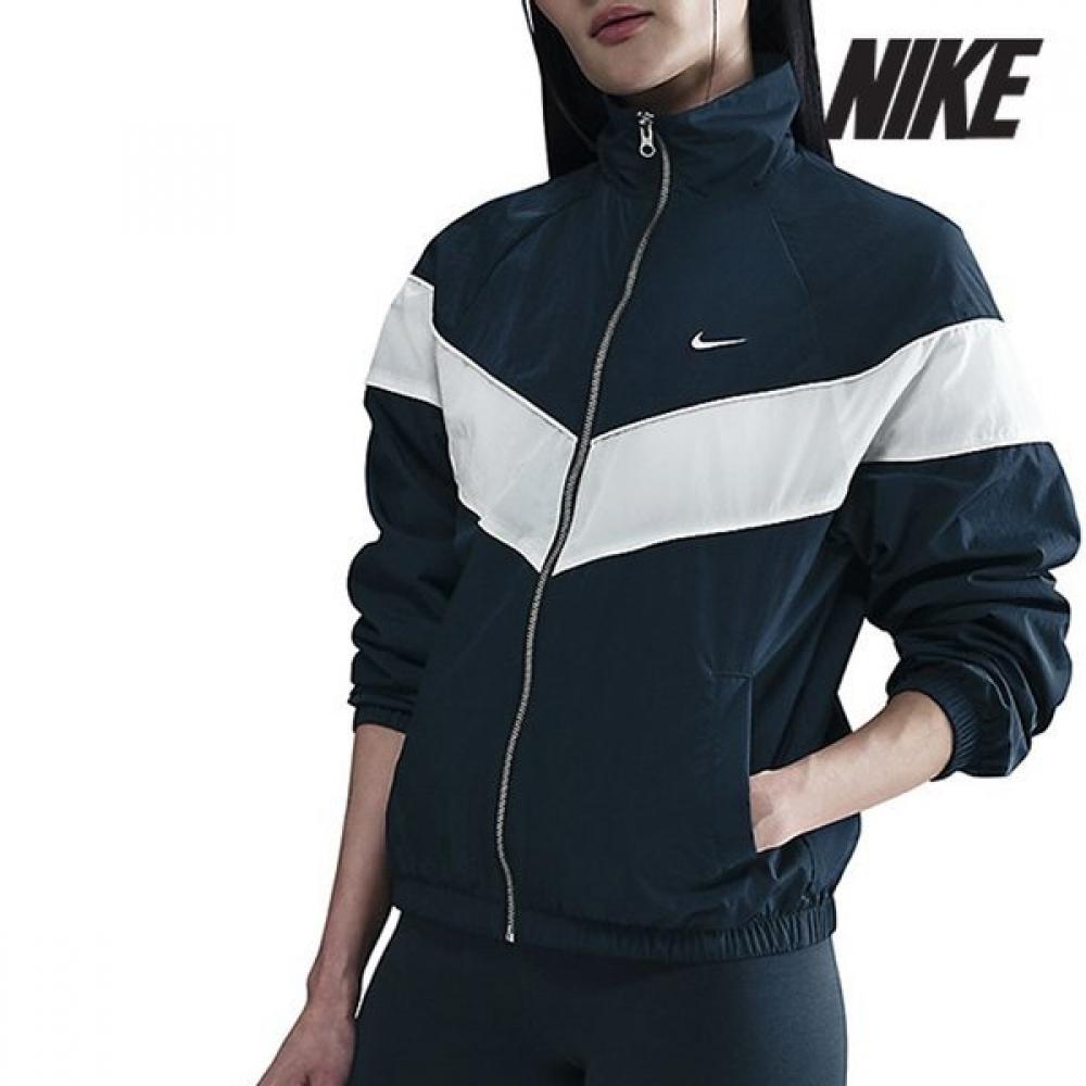Nike Женская куртка S C6 Fv6305 478 Женская куртка Windrunner LooSe Uv Woven Full Zip 80
Nike Женская куртка S C6 Fv6305 478 Женская куртка Windrunner LooSe Uv Woven Full Zip 80