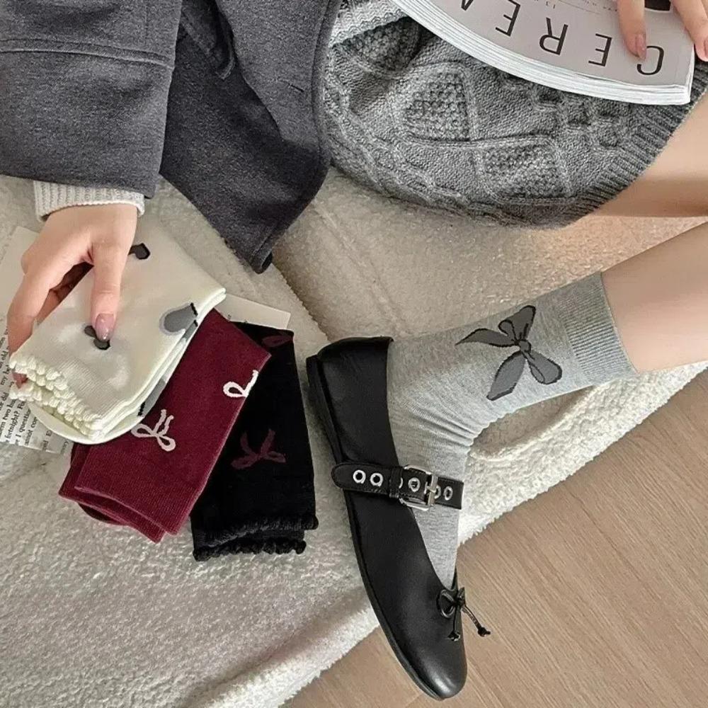 2 Pairs Bowknot Heart Middle Tube Socks Knited Women‘s Socks New Cotton Socks for Girls білий
2 Pairs Bowknot Heart Middle Tube Socks Knited Women‘s Socks New Cotton Socks for Girls білий