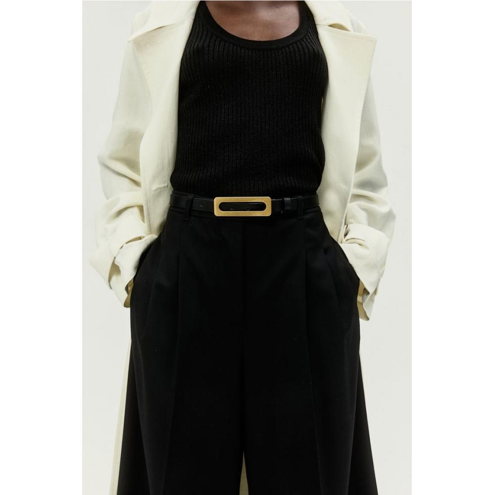 Узкий ремень HM черный
Узкий ремень HM черный