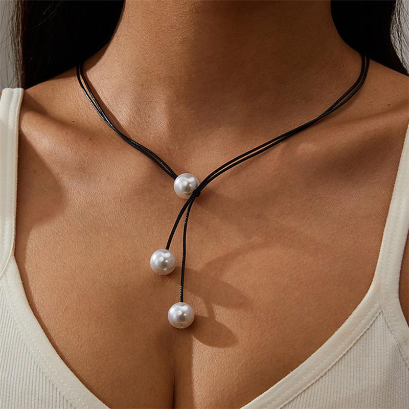 Women Black Leather Rope Three Pearl Y Shaped Adjustable Clavicle Necklace 1pcs белый
Women Black Leather Rope Three Pearl Y Shaped Adjustable Clavicle Necklace 1pcs белый