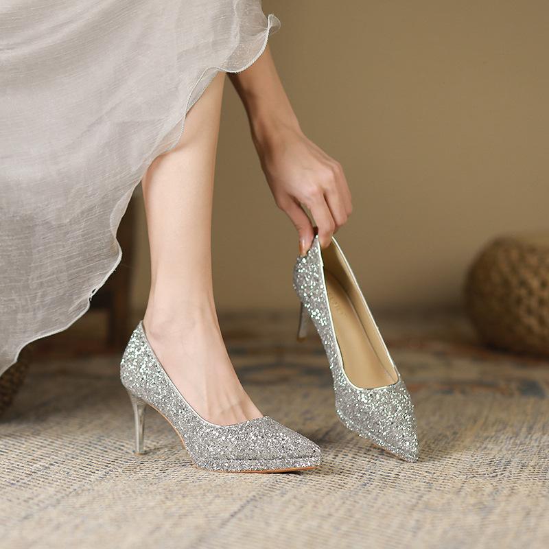 8088-6 Bridesmaids Bridal Wedding Shoes Women s New Pointed Thin Heel Xiuhe Shoes Temperament High Heels Women s 8CM 34 чёрный
8088-6 Bridesmaids Bridal Wedding Shoes Women s New Pointed Thin Heel Xiuhe Shoes Temperament High Heels Women s 8CM 34 чёрный
