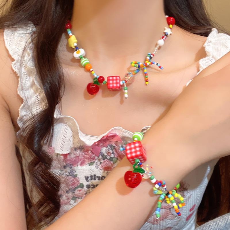 Acrylic beaded square star pendant necklace childlike cute collarbone chain fashionable cartoon personalized jewelry
Acrylic beaded square star pendant necklace childlike cute collarbone chain fashionable cartoon personalized jewelry