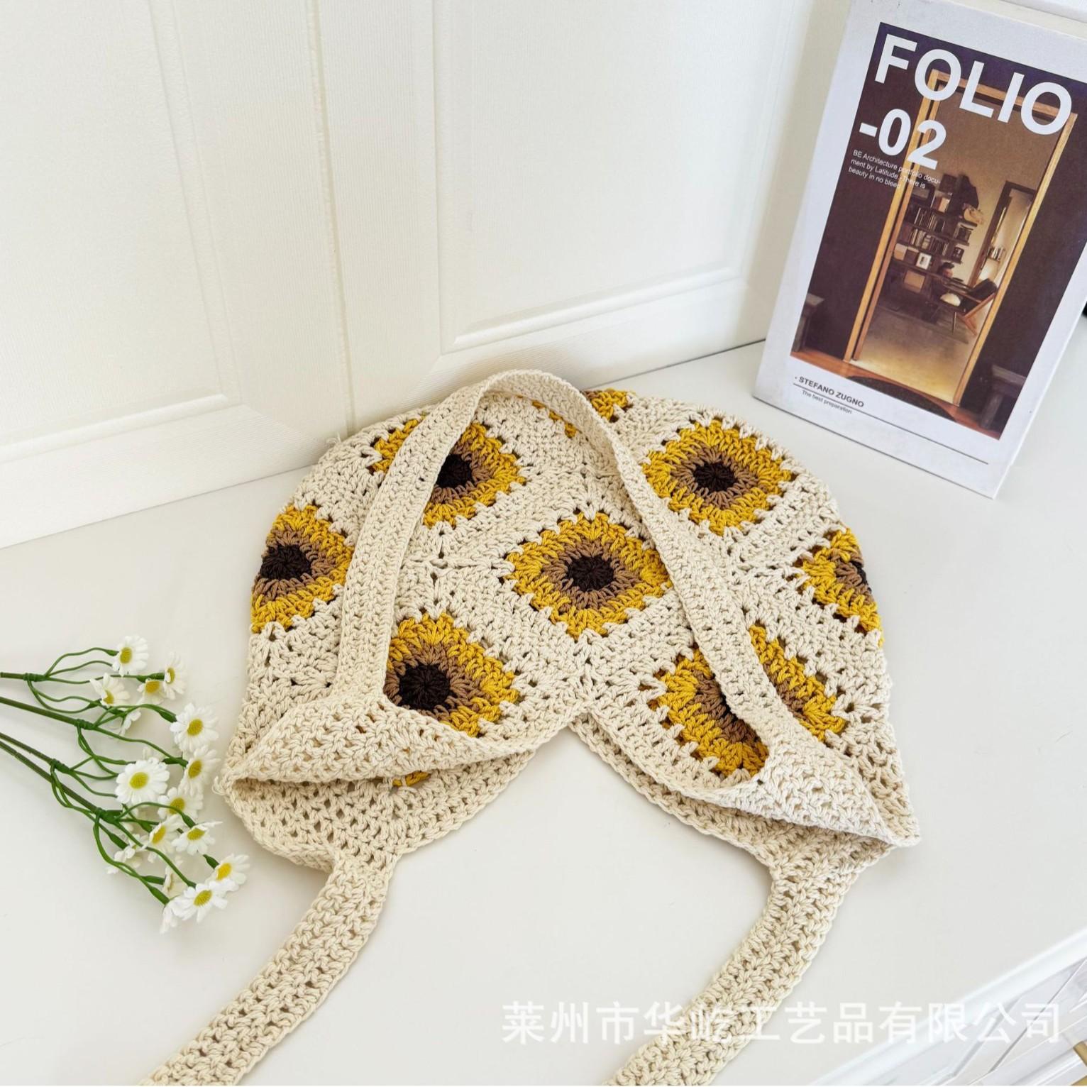 2025 summer new straw bag casual woven large capacity shoulder bag underarm tote bag vacation beach bag 34*32
2025 summer new straw bag casual woven large capacity shoulder bag underarm tote bag vacation beach bag 34*32