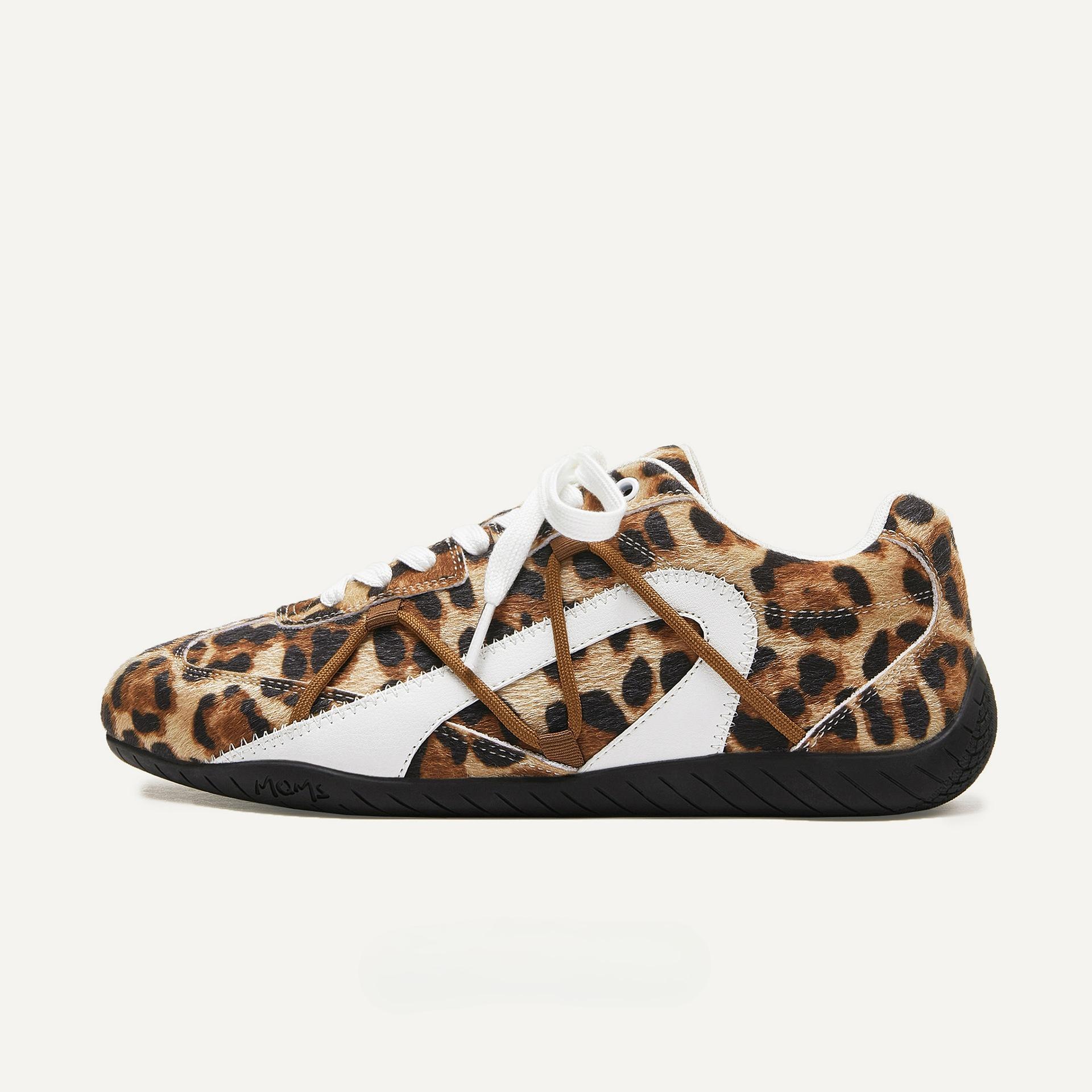 Niche Retro Cloth Shoes, Casual Shoes, Women s Couple Sneakers 43 леопард друку кольору
Niche Retro Cloth Shoes, Casual Shoes, Women s Couple Sneakers 43 леопард друку кольору