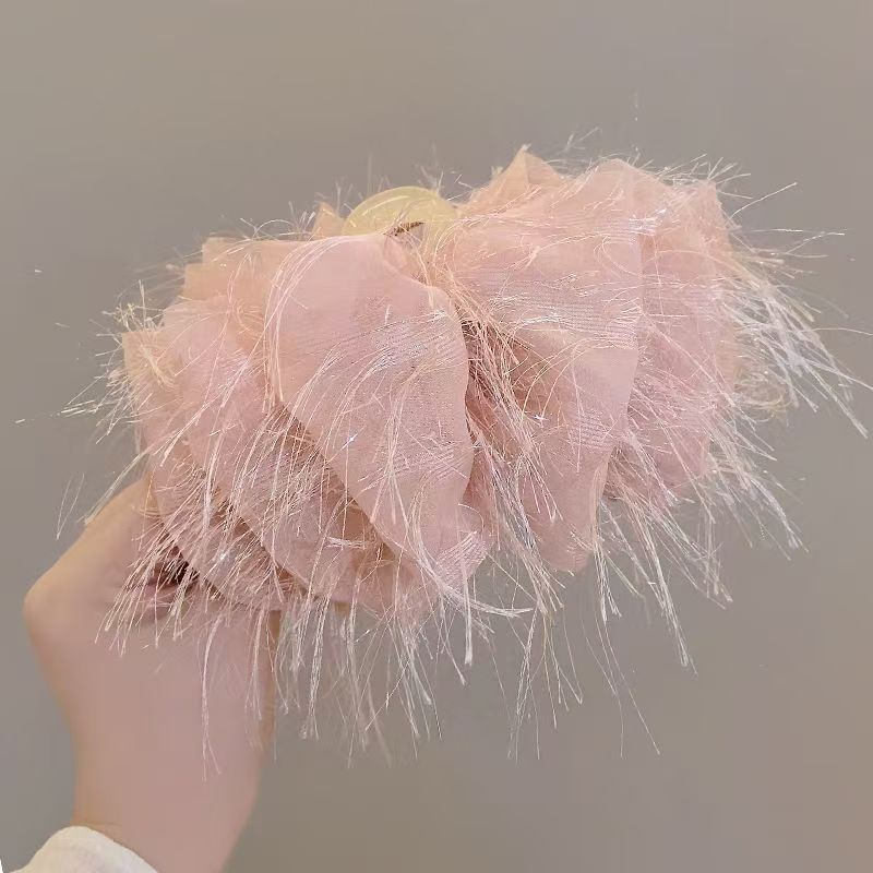 Fashion Hairpin with High-end Style, Featuring A Bow-shaped Clasp That Securely Fastens To The Back of The Head, Resembling A Shark Clip. рожевий
Fashion Hairpin with High-end Style, Featuring A Bow-shaped Clasp That Securely Fastens To The Back of The Head, Resembling A Shark Clip. рожевий