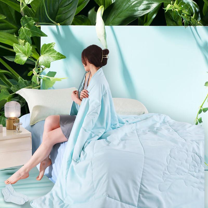 Hengyuanxiang Summer Single Fiber Quilt
Hengyuanxiang Summer Single Fiber Quilt