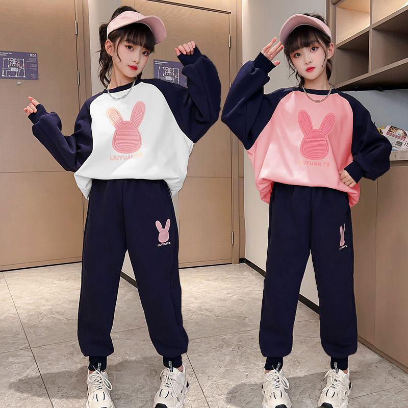 Stylish Girls Spring/Autumn Sports Suits for 8-9 Year Olds: Trendy Medium to Large Children s Fashion. 120 cm
Stylish Girls Spring/Autumn Sports Suits for 8-9 Year Olds: Trendy Medium to Large Children s Fashion. 120 cm