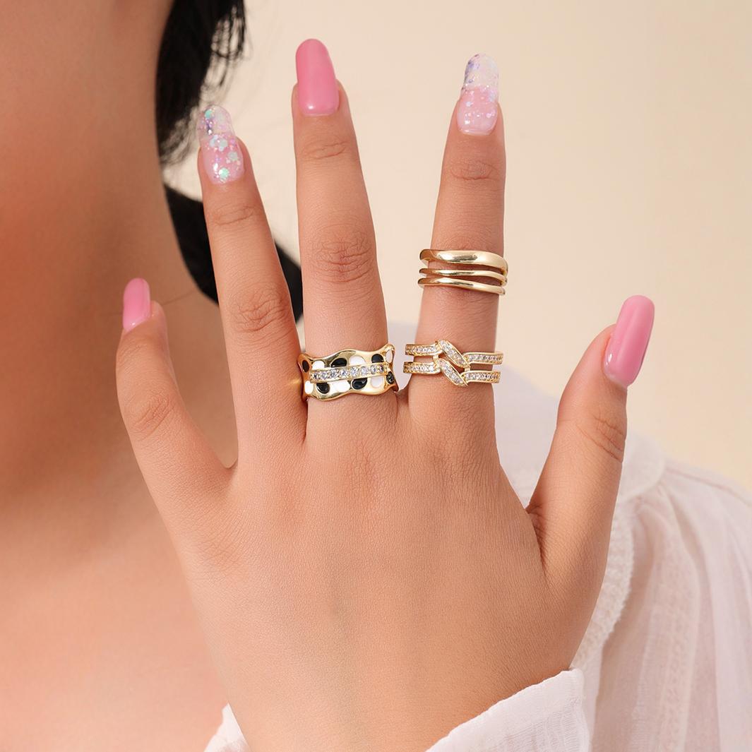 Double Layer Checkerboard Enamel Open Ring - Cold Style Trendy Index Finger Band with Niche Design
Double Layer Checkerboard Enamel Open Ring - Cold Style Trendy Index Finger Band with Niche Design