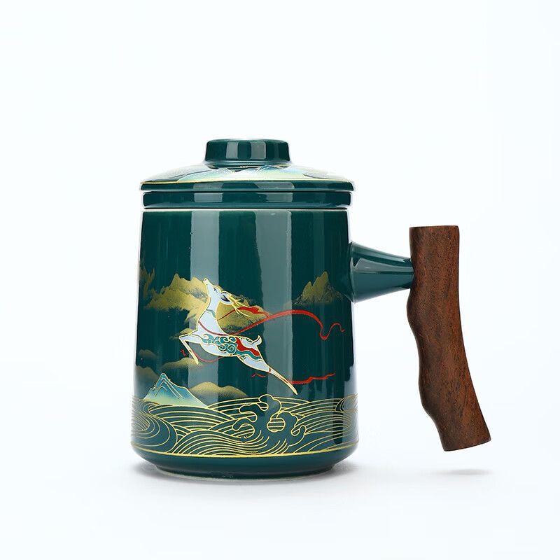 Qiu Qiao Rivers & Mountains Ceramic Tea Separation Set
Qiu Qiao Rivers & Mountains Ceramic Tea Separation Set