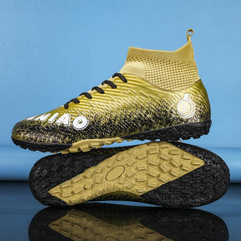Long nail high top football shoes men s outdoor sports women s grass student nails adult children s training broken shoes 46
Long nail high top football shoes men s outdoor sports women s grass student nails adult children s training broken shoes 46