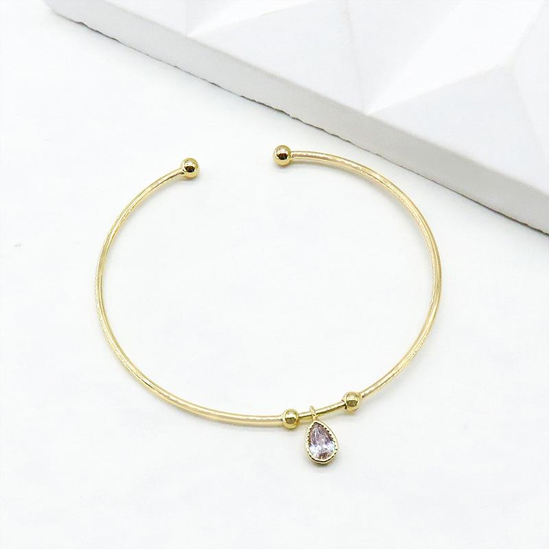 European and American INS Style Light Luxury Water Drop Zircon Adjustable Minimalist Retro Fashion Bracelet. 14k золотой
European and American INS Style Light Luxury Water Drop Zircon Adjustable Minimalist Retro Fashion Bracelet. 14k золотой