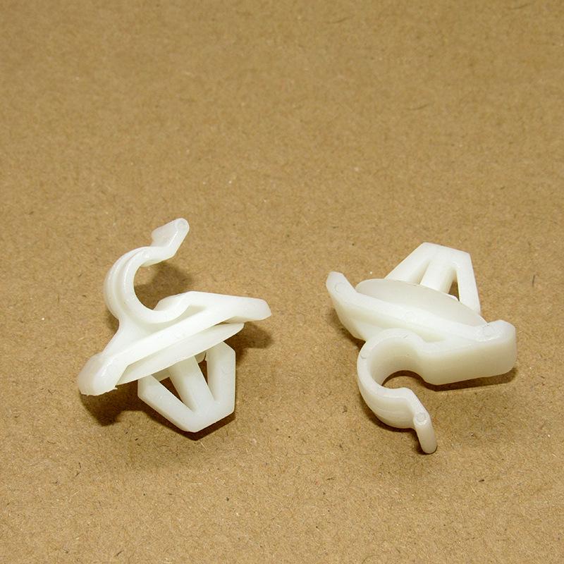 Клипса фиксатора упора капота Dongfeng Fengxing Lingzhi V3/M3/M5 2 pieces
Клипса фиксатора упора капота Dongfeng Fengxing Lingzhi V3/M3/M5 2 pieces