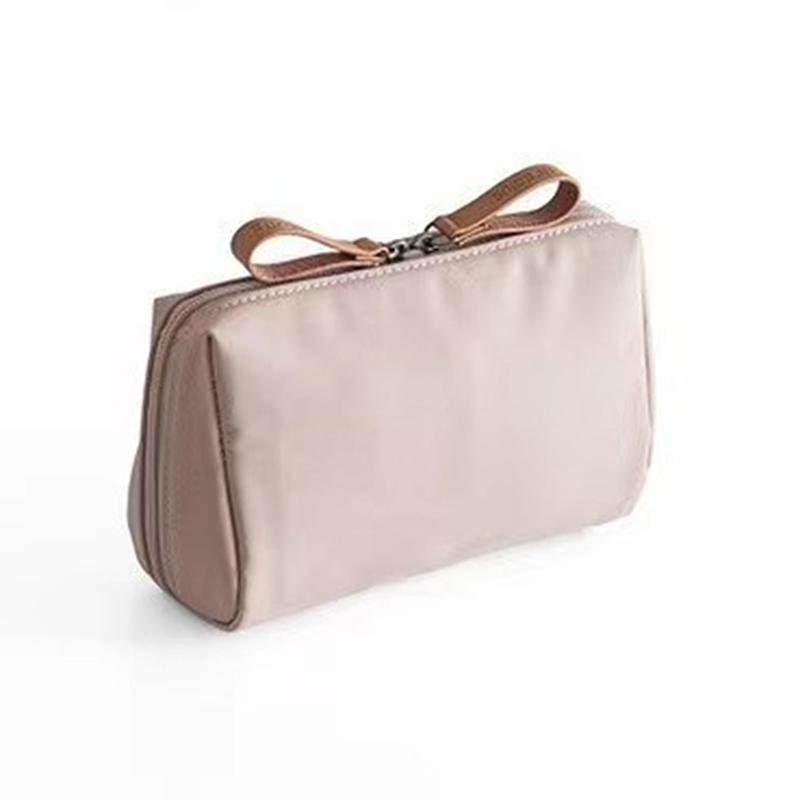 Makeup Bag For Purse Portable Waterproof Cosmetic Bag Lipstick Storage Travel Zipper Pouch For Women Toiletry Organizer Case хакі
Makeup Bag For Purse Portable Waterproof Cosmetic Bag Lipstick Storage Travel Zipper Pouch For Women Toiletry Organizer Case хакі