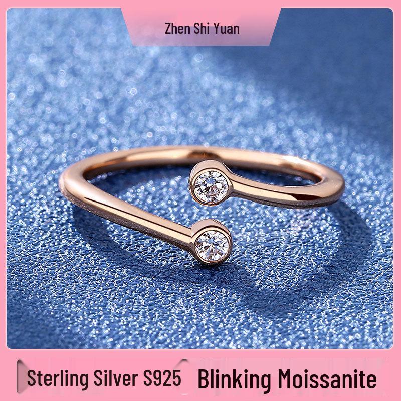 S925 Sterling Silver Moissanite Rose Gold Ring with Small Diamonds - Fresh Japanese Design. Adjustable Opening
S925 Sterling Silver Moissanite Rose Gold Ring with Small Diamonds - Fresh Japanese Design. Adjustable Opening
