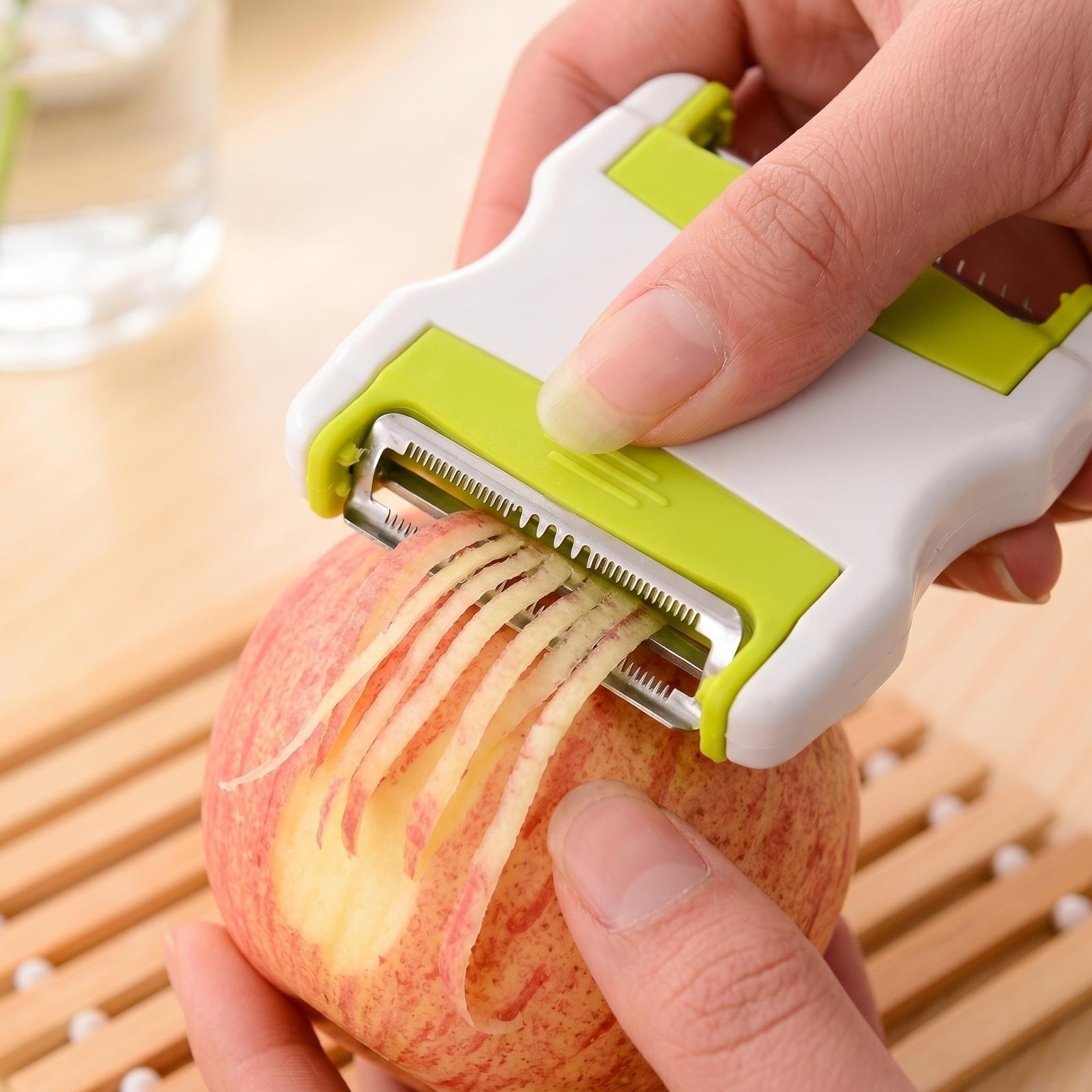 Portable Multifunctional Vegetable Peeler Fruit Peeling Knife with Julienne and Slicing Blades for Kitchen Use Easy to Clean and Store One Size білий
Portable Multifunctional Vegetable Peeler Fruit Peeling Knife with Julienne and Slicing Blades for Kitchen Use Easy to Clean and Store One Size білий