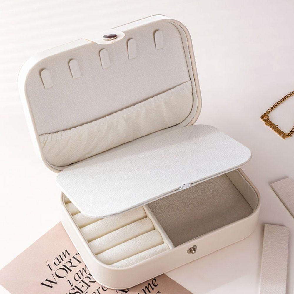 Large Capacity Earrings Storage Case Divided Grids Jewelry Display Box Jewelry Packing Bag Travel коричневый
Large Capacity Earrings Storage Case Divided Grids Jewelry Display Box Jewelry Packing Bag Travel коричневый
