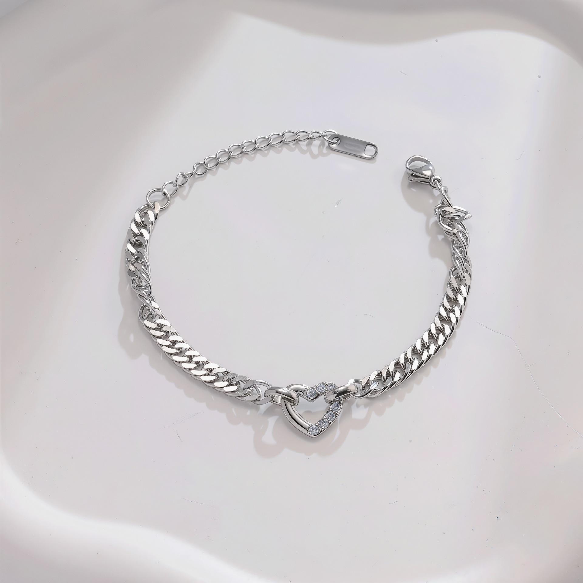 Gold And Silver Two-Color Cuban Chain, Love Diamond-Encrusted Bracelet, Multi-Layer Stacking Design, The Same Hip-Hop Style Jewelry For Men And Women
Gold And Silver Two-Color Cuban Chain, Love Diamond-Encrusted Bracelet, Multi-Layer Stacking Design, The Same Hip-Hop Style Jewelry For Men And Women