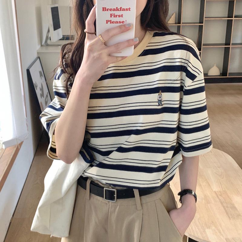 Women s Retro Striped Short-Sleeve Cotton Embroidered Top - Summer 2025 Collection 2XL
Women s Retro Striped Short-Sleeve Cotton Embroidered Top - Summer 2025 Collection 2XL