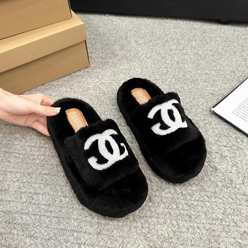 Сяосянфэн пушистые тапочки женские для улицы 2025 осень и зима новые на толстой подошве корейская версия модные с буквенным принтом трендовые хлопковые тапочки 35 чёрный
Сяосянфэн пушистые тапочки женские для улицы 2025 осень и зима новые на толстой подошве корейская версия модные с буквенным принтом трендовые хлопковые тапочки 35 чёрный
