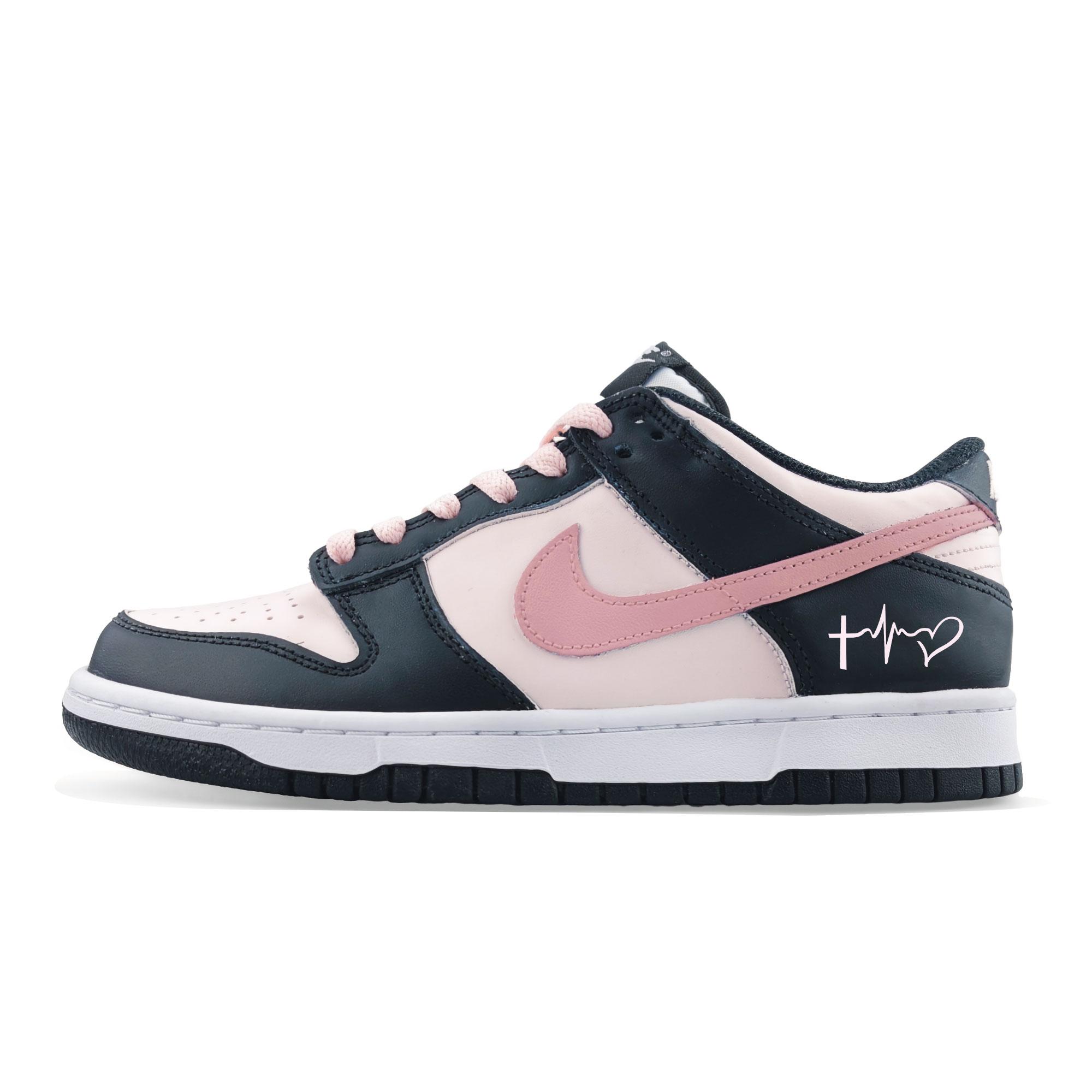 Nike Dunk Heartbeat Moment Low top Skateboard Shoes Women s Black Pink CW1590-100(team2053-) 38
Nike Dunk Heartbeat Moment Low top Skateboard Shoes Women s Black Pink CW1590-100(team2053-) 38