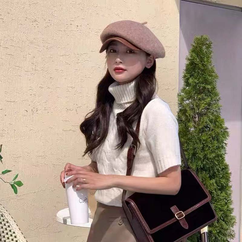 Новинка 2022 года, зимние шерстяные береты с золотой этикеткой, женские осенние фуражки в английском стиле, фуражка с кожаными полями, британская шляпа художника в стиле ретро
Новинка 2022 года, зимние шерстяные береты с золотой этикеткой, женские осенние фуражки в английском стиле, фуражка с кожаными полями, британская шляпа художника в стиле ретро