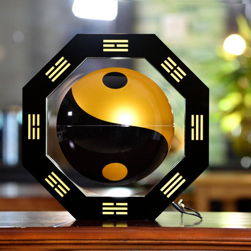8-inch feng shui Tai Chi Bagua luminous ball home decoration, office desk ornament, creative gift for housemoving UK Plug
8-inch feng shui Tai Chi Bagua luminous ball home decoration, office desk ornament, creative gift for housemoving UK Plug