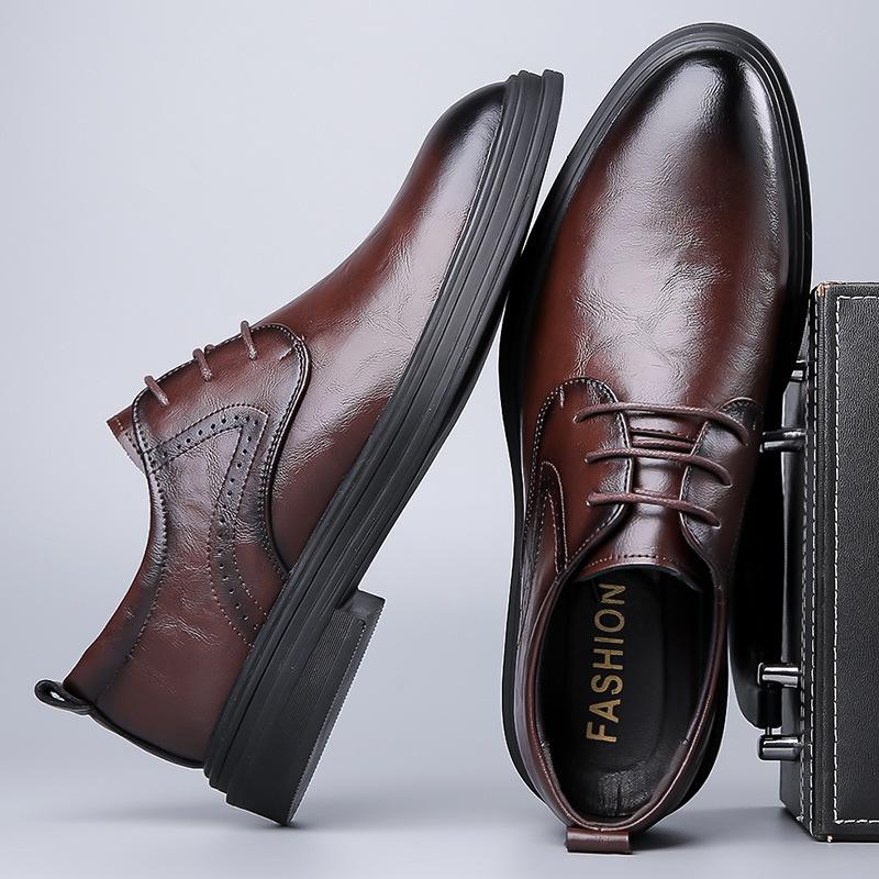 Spring and Autumn Men s Korean version of pointed head lace-up platform men s shoes business dress casual leather shoes British soft leather men 38 чорний
Spring and Autumn Men s Korean version of pointed head lace-up platform men s shoes business dress casual leather shoes British soft leather men 38 чорний