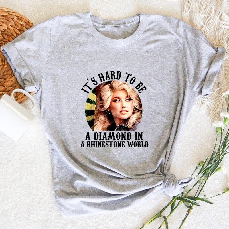 Dolly Parton t shirt Vintage short sleeve It s Hard To Be A Diamond in a Rhinestone World Classic Tshirt summer short sleeve top Unisex
Dolly Parton t shirt Vintage short sleeve It s Hard To Be A Diamond in a Rhinestone World Classic Tshirt summer short sleeve top Unisex