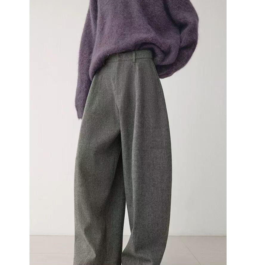 Woolen Starfruit Pants: Wool Color-Spun Knit Base, Autumn/Winter Silhouette, Volume Casual for Women in Wood Brown, Black, Mixed Gray. Medium хізер сірий колір
Woolen Starfruit Pants: Wool Color-Spun Knit Base, Autumn/Winter Silhouette, Volume Casual for Women in Wood Brown, Black, Mixed Gray. Medium хізер сірий колір